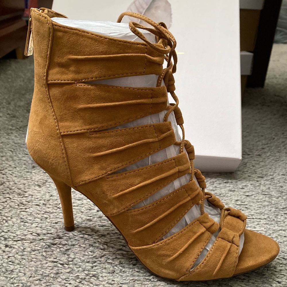 Like new Jessica Simpson Heels